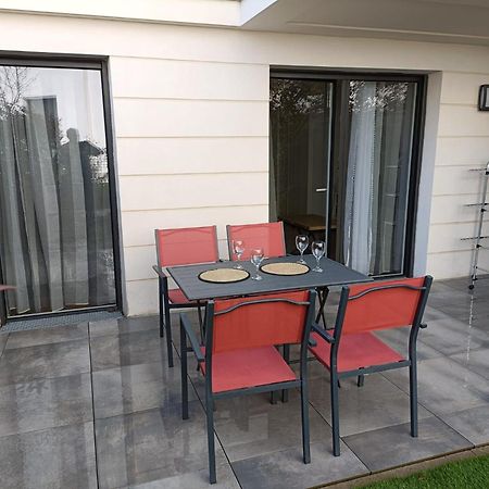 Disney - Paris 5 Min De Disney - Pk Prive Gratuit - 4 Personnes - Terrasse Jardin 쉐시 외부 사진