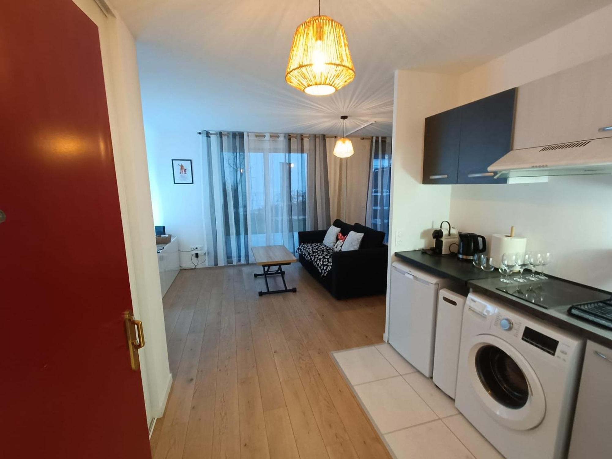 Disney - Paris 5 Min De Disney - Pk Prive Gratuit - 4 Personnes - Terrasse Jardin 쉐시 외부 사진