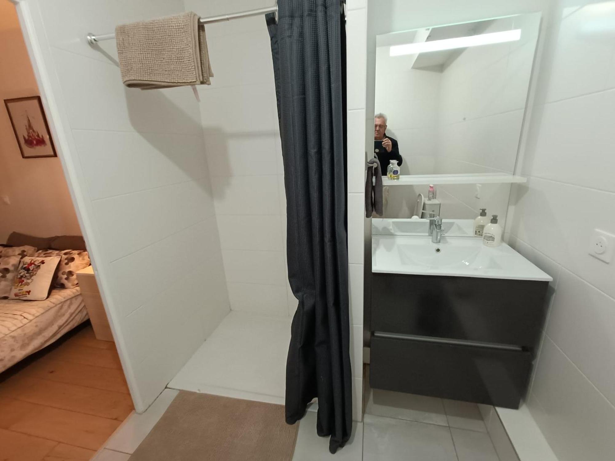 Disney - Paris 5 Min De Disney - Pk Prive Gratuit - 4 Personnes - Terrasse Jardin 쉐시 외부 사진