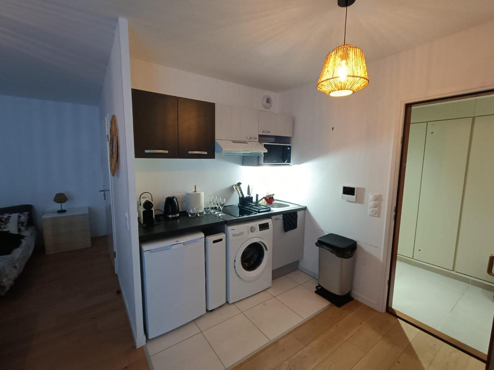 Disney - Paris 5 Min De Disney - Pk Prive Gratuit - 4 Personnes - Terrasse Jardin 쉐시 외부 사진